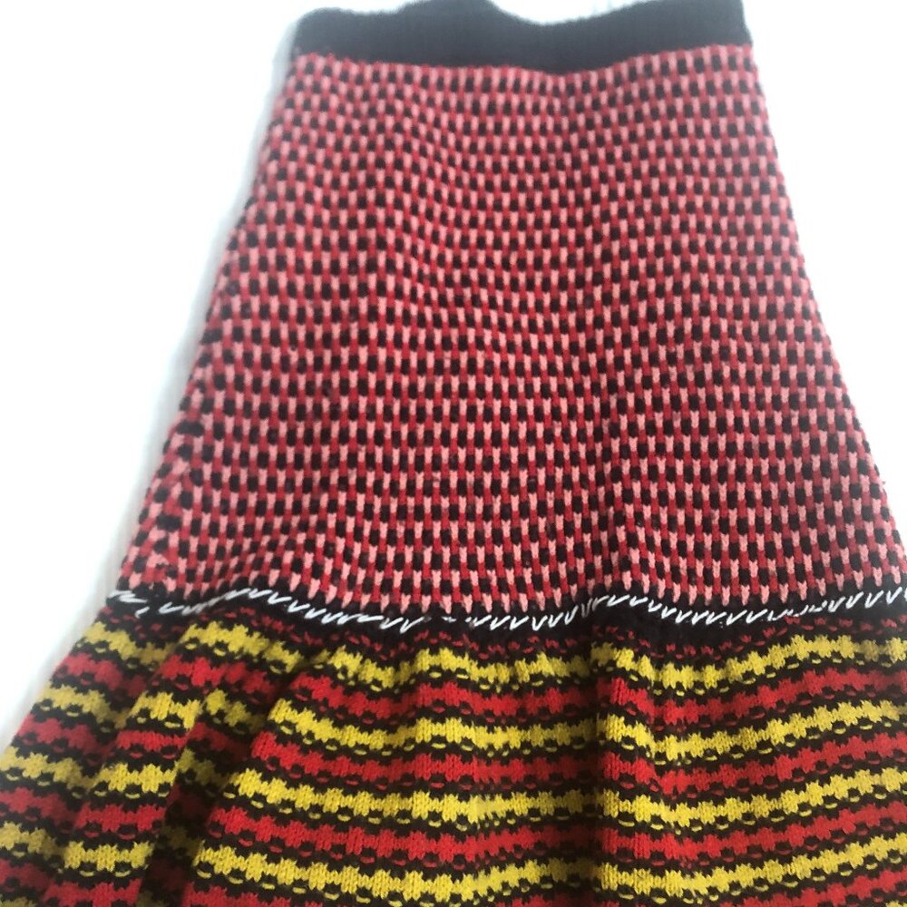 marni knit skirt, kids size 10 & 14. EUC!